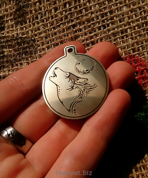 Tag for dog "Wolf and moon" var.3